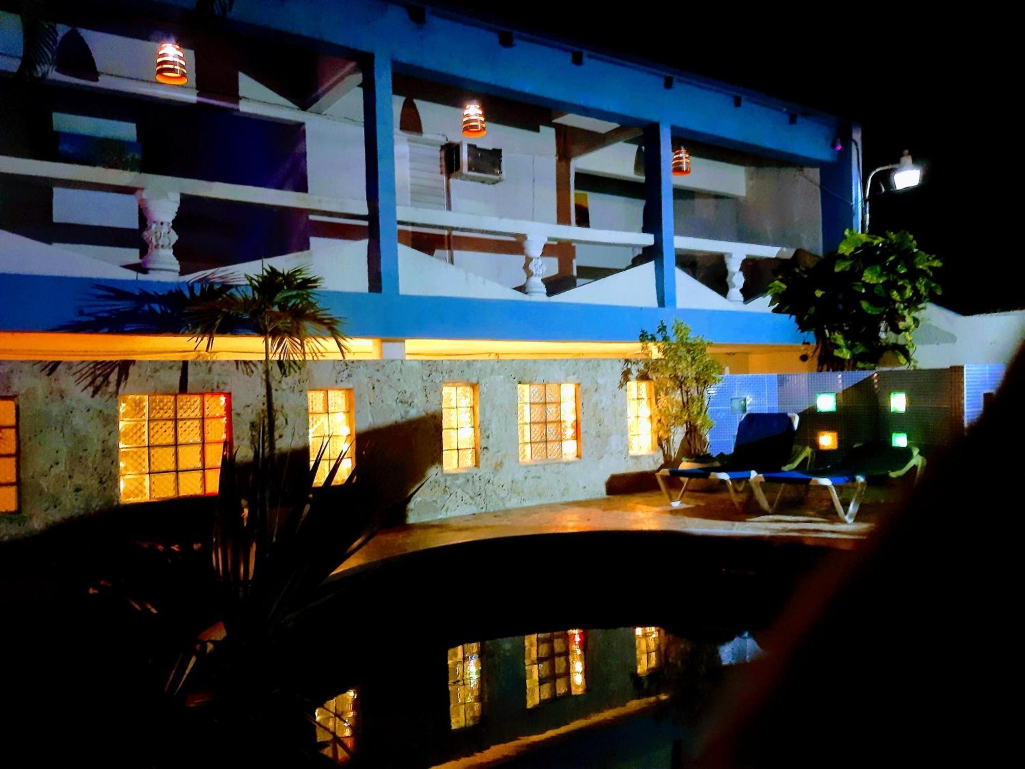 بوكا شيكا Hotel El Tronco Inc المظهر الخارجي الصورة